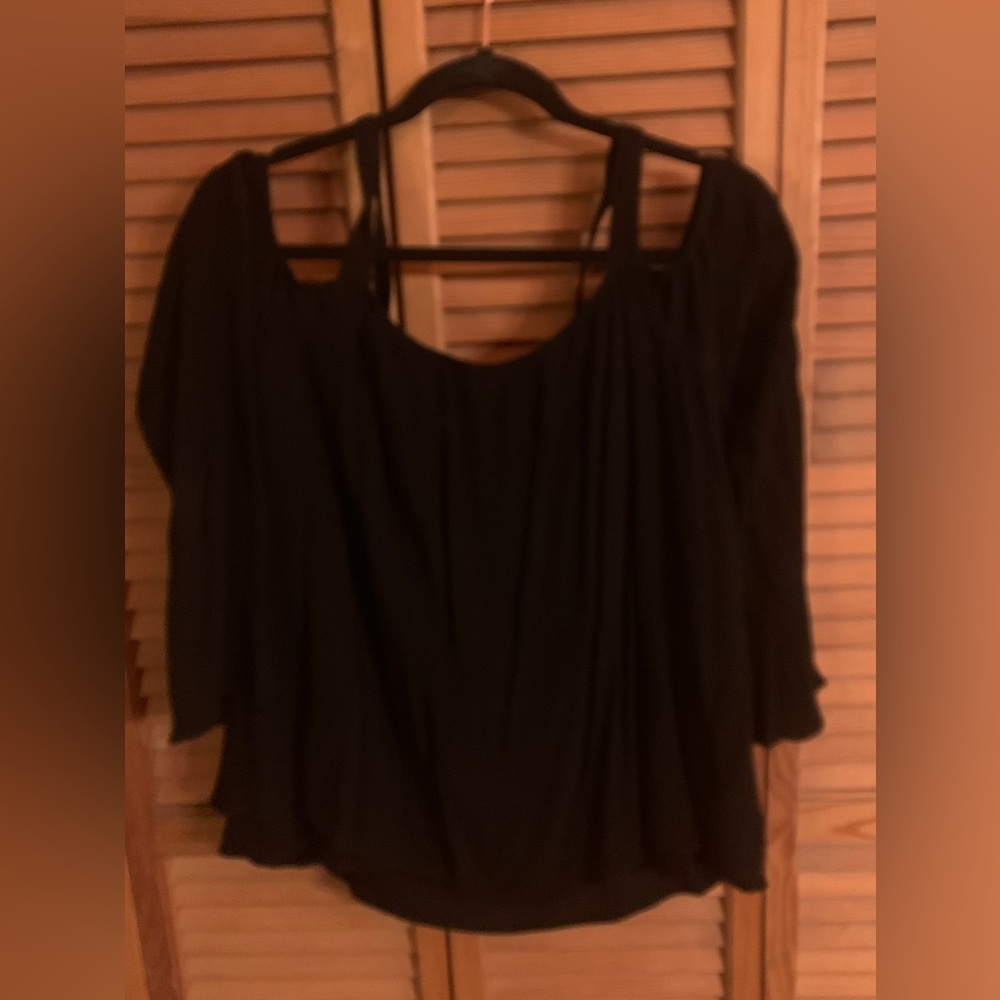 Black Sanctuary off the shoulder top.